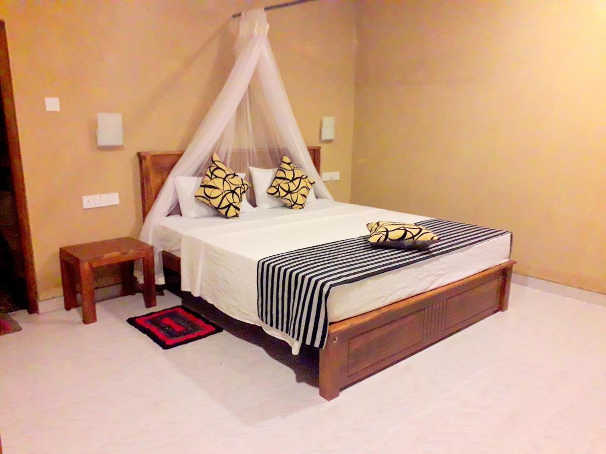 Shan Mango Homestay Sigiriya Ngoại thất bức ảnh